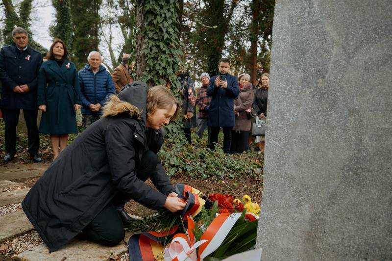 Oświęcim. Odnowiono nagrobek legionisty  Icchaka Izydora Hirscha