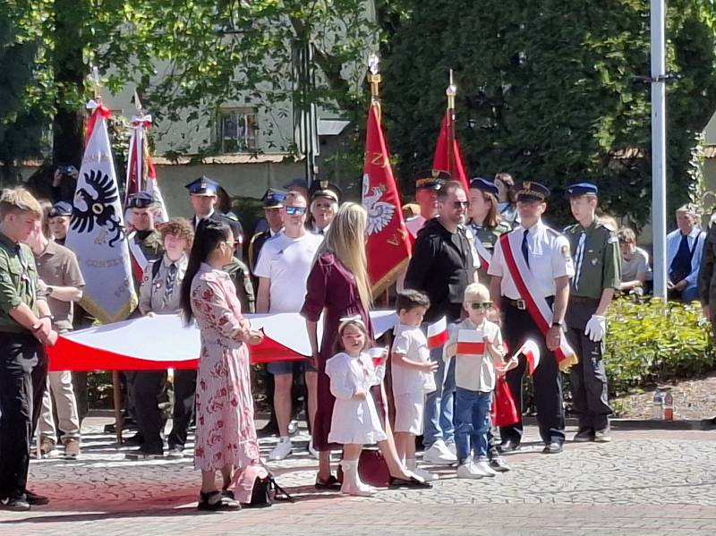 Biało-czerwona radość w Oświęcimiu. Mieszkańcy uczcili rocznicę Konstytucji 3 Maja
