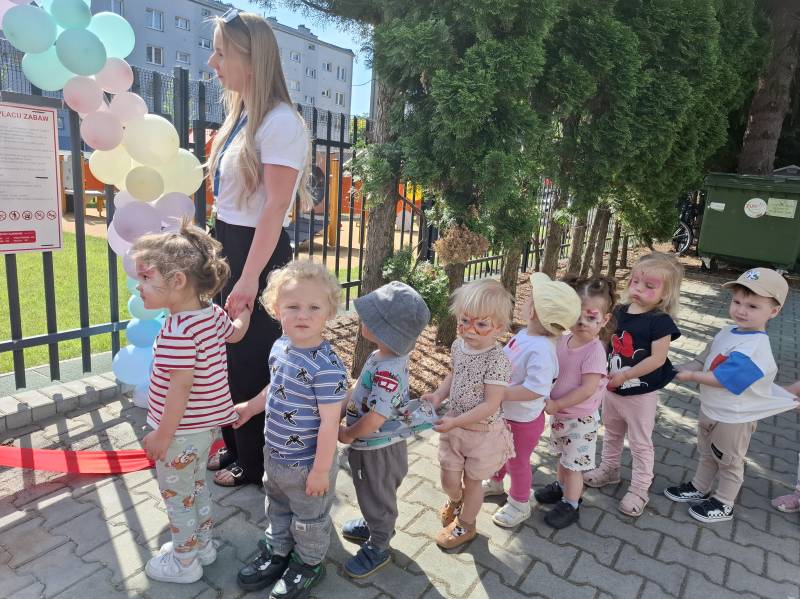 Oświęcim. Dzień Dziecka w Miejskim Żłobku nr 1 z prezentacją nowego placu zabaw