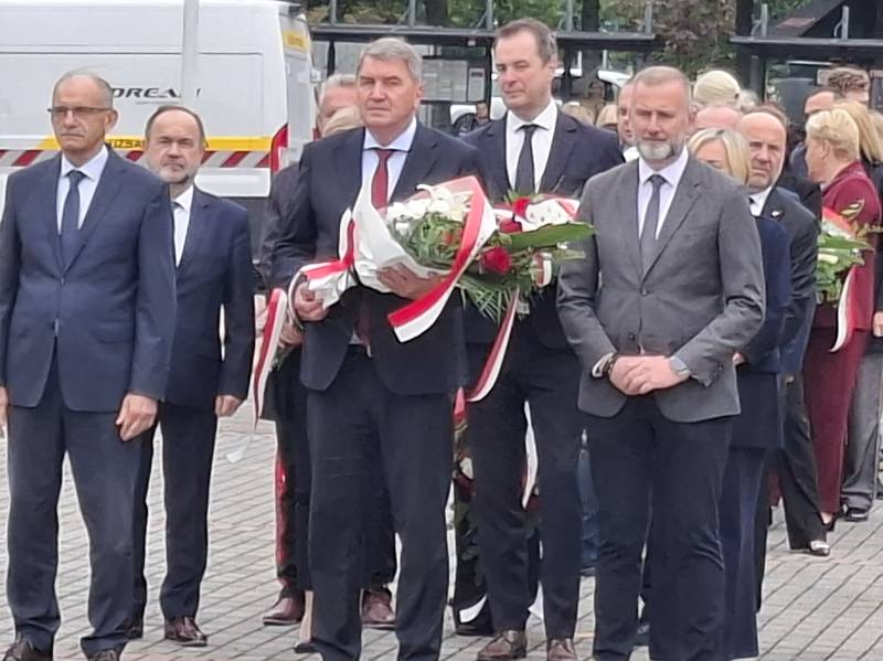 Oświęcim pamięta o 17 września. 87. rocznica agresji Związku Socjalistycznych Republik Radzieckich i Dzień Sybiraka