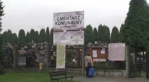 Oświęcim. Zmiana organizacji ruchu przy cmentarzu komunalnym na Wszystkich Świętych